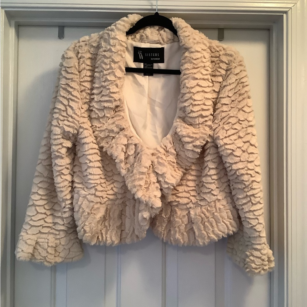Sisters Outerwear Cream Beige Faux Fur Jacket Coat Large